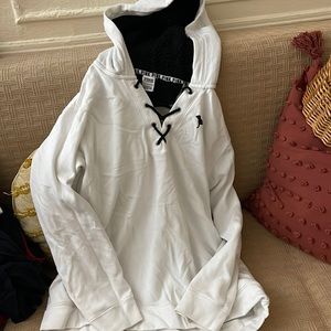 VICTORIAS SECRET PINK PULLOVER